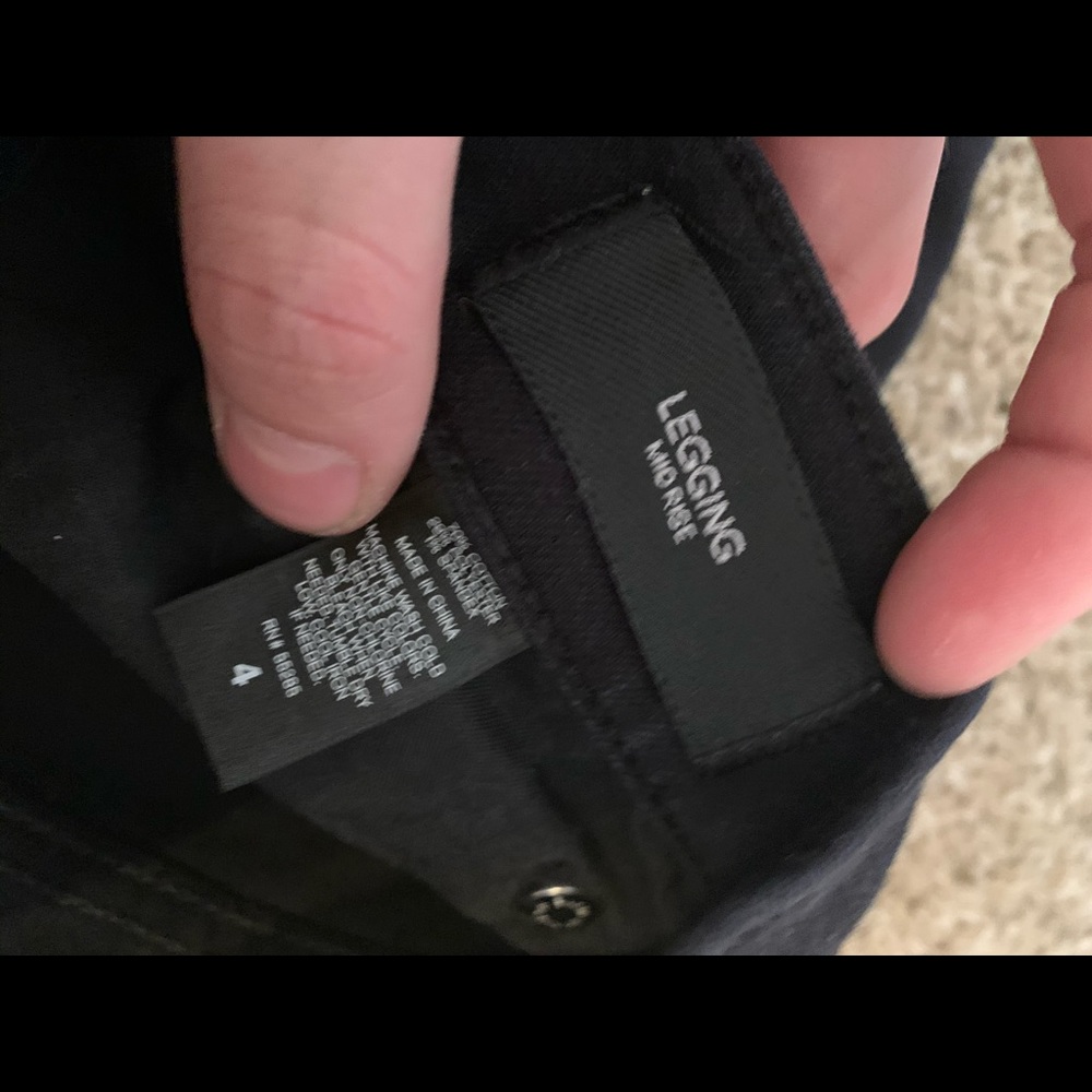 Express | Black Ripped Jeggings - Picture 5 of 6